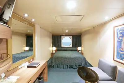 Croisière sur le MSC Divina : Escapade en Méditerranée : Italie, Provence 