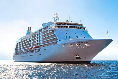 Croisière sur le Seven Seas Voyager : Italie, Corse, Iles Baléares, Espagne 