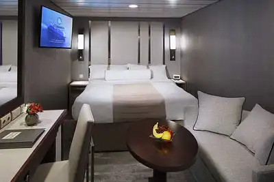 Croisière sur le Azamara Journey : France, Italie, Tunisie, Malte, Grèce, Turquie, Espagne 