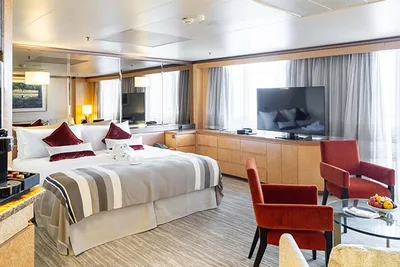 Croisière sur le Renaissance : Islande, terre de feu et de geysers 