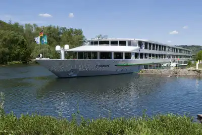 Croisière sur le MS Europe (ou similaire) : Du Danube Bleu vers la Mer Noire  de Vienne à Bucarest (VIO) 