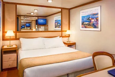 Croisière sur le Caribbean Princess : Islande, Îles Féroé & Écosse : Reykjavik, Kirkwall, Édimbourg & Londres 