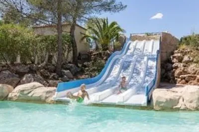 Camping Rcn Domaine De La Noguiere