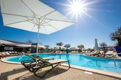 Camping Mer Et Vacances (Langrune-sur-Mer à 6 km)