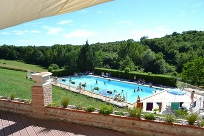 Camping Saint-Pierre-De-Rousieux (Serviès à 11 km)