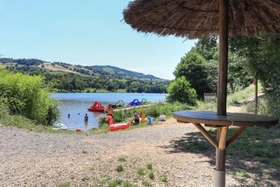 Camping Du Lac (Saint-Point à 9 km)