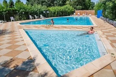 Camping La Promenade (Montjean-sur-Loire à 8 km)