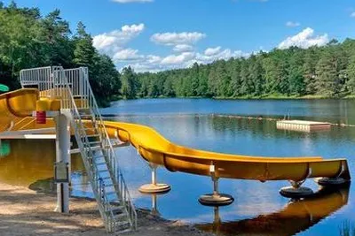 Camping du Lac (Soursac à 6 km)