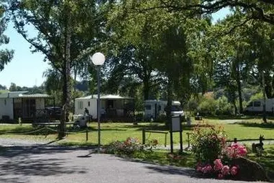 Camping Les Cantarelles (Alrance à 3 km)
