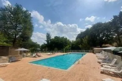 Camping Valenty (Soturac à 9 km)