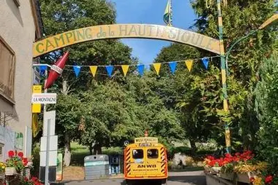 Camping La Haute Sioule (Saint-Bonnet-près-Orcival à 10 km)