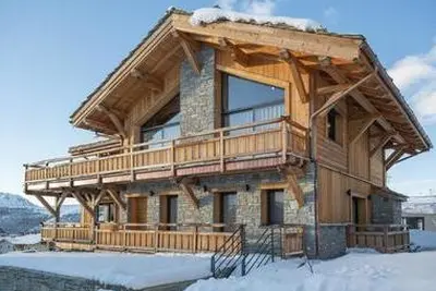 Chalet Les Coteaux de l'Altiport II 