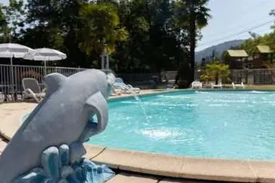 Camping Youpendi (à 19km de Tournon-Sur-Rhône)