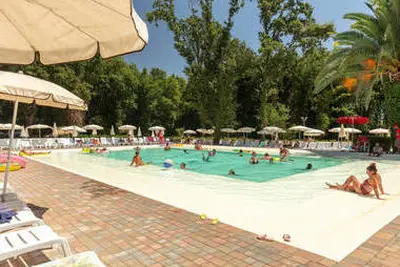Camping I Pini Fiano Romano / Roma