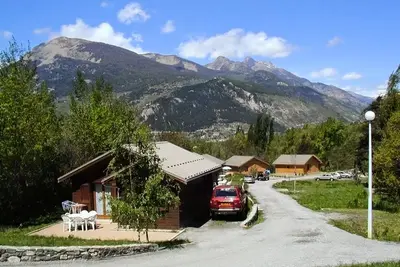 Camping Saint James les Pins à Guillestre