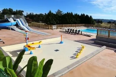 Camping Les Sous Bois du Lac