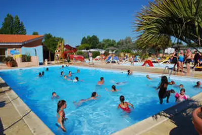 Camping Le Puits Rochais 