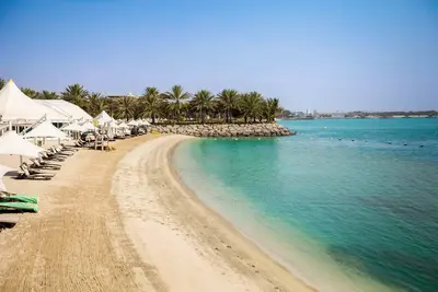 Club Jumbo Traders Hotel, Qaryat Al Beri
