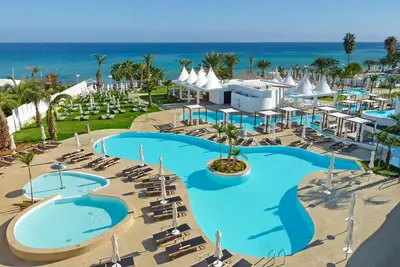 Hôtel Sunrise Pearl Hotel & Spa
