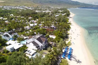 Hôtel Nautile Beachfront 3*