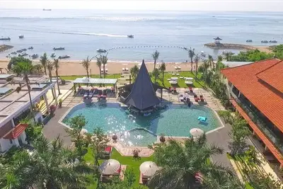 Hôtel Sadara Boutique Beach Resort 4*