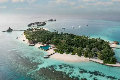 Hôtel Huvafenfushi 5*