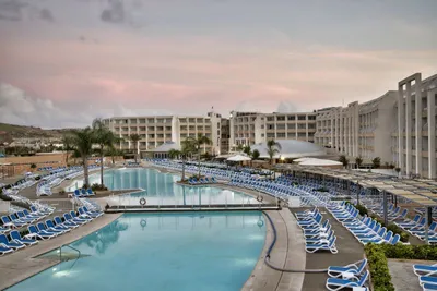 Hôtel DB Seabank Resort & Spa 4*