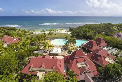 Village Pierre & Vacances Sainte Anne 3*