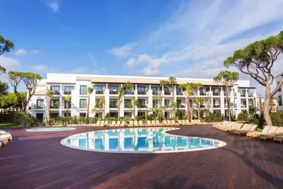 Hôtel Pine Cliffs, a Luxury Collection Resort 5*