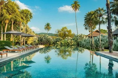 Séjour-combiné Vol + Hôtel Phuket The Slate 5* et Khao Lak La Vela 4*