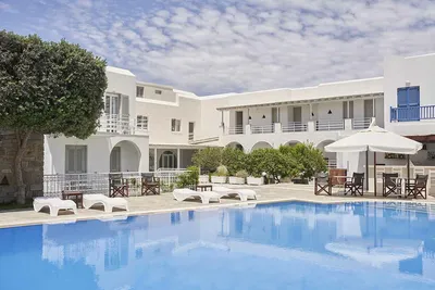 Hôtel Polos 3*