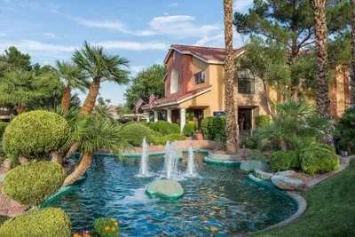 Westgate Flamingo Bay Hotel 3*
