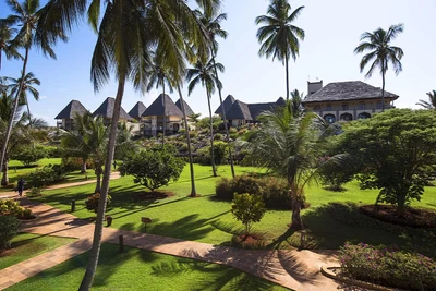 Hôtel Neptune Pwani Beach Resort & Spa 5*