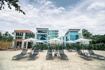The Beachfront Hotel Phuket 4*