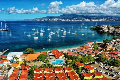 Hôtel Bambou 3* avec location de voiture et croisière en catamaran