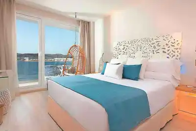 Amàre Beach Hotel Ibiza 4*