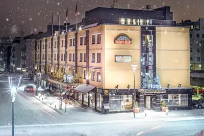 Arctic City Hotel