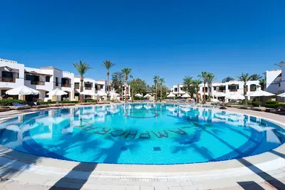 Hotel Amphoras Beach 5*