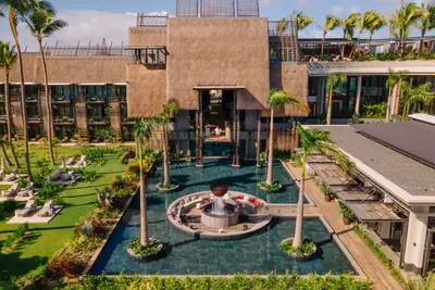 Hotel LUX* Grand Baie Resort & Residences 5*