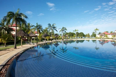 Combiné 2 îles: Hôtel Alamanda + Hôtel Tamassa