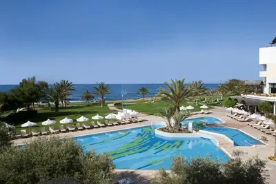 Athena Beach Hôtel 4*