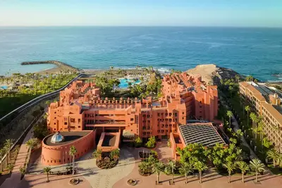Hôtel Tivoli La Caleta Tenerife Resort 5*