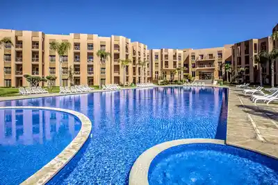 Palm Plaza Hôtel & Spa 5*