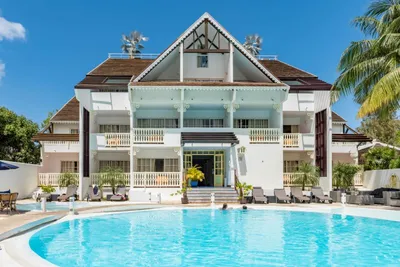 Le Nautile Beach Hôtel 3*