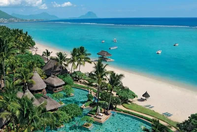 Hôtel La Pirogue 4* Sup