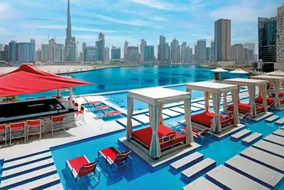 Canal Central Hôtel Business Bay 5*