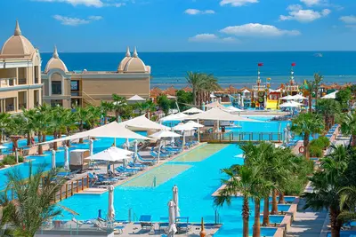 Hôtel Titanic Beach & Aquapark 5*
