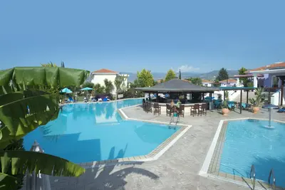 Hôtel Akamanthea Holiday Village 4*