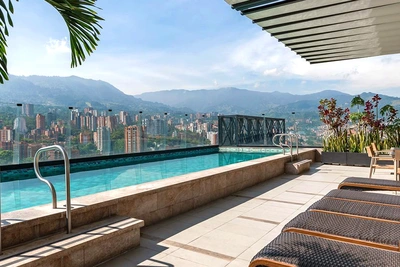 Hôtel York Luxury Suites Medellin 5* - visite de Medellin incluse