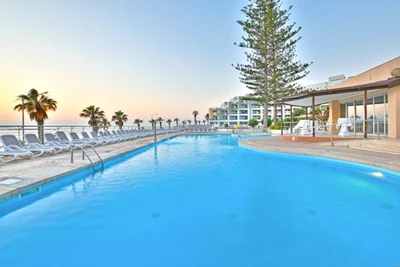 Hôtel Double Tree by Hilton 4*